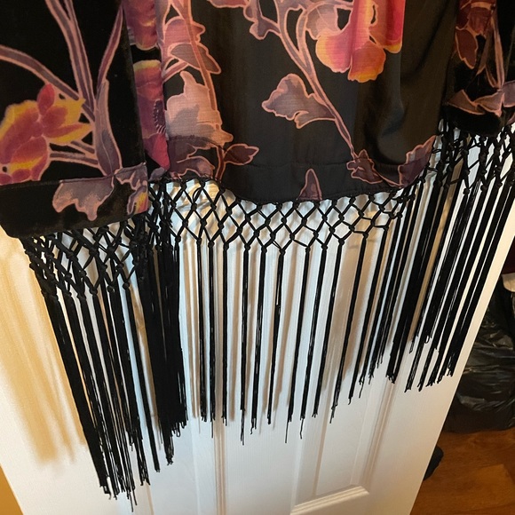 Bohemian whimsigoth fringe kimono - Picture 3 of 4